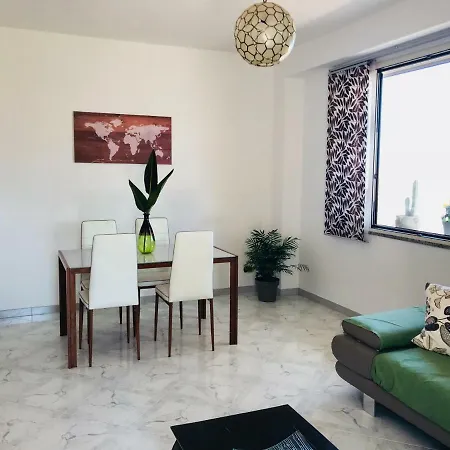 Vakantiehuis Delle Begonie Cefalù